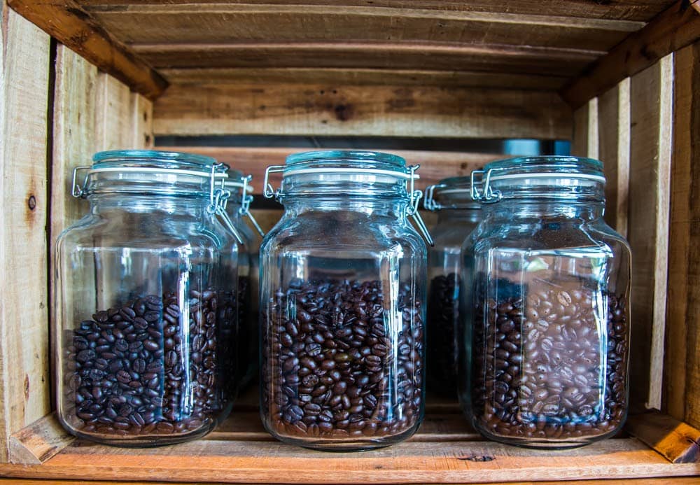 How to store Ethiopian coffee beans in Canada using airtight containers and whole beans
